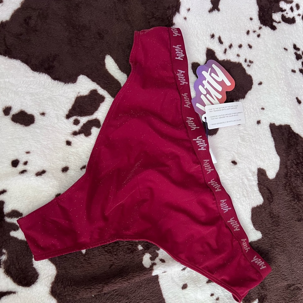 Yitty spotlight Thong, shimmered Merlot color, 2X NWT
